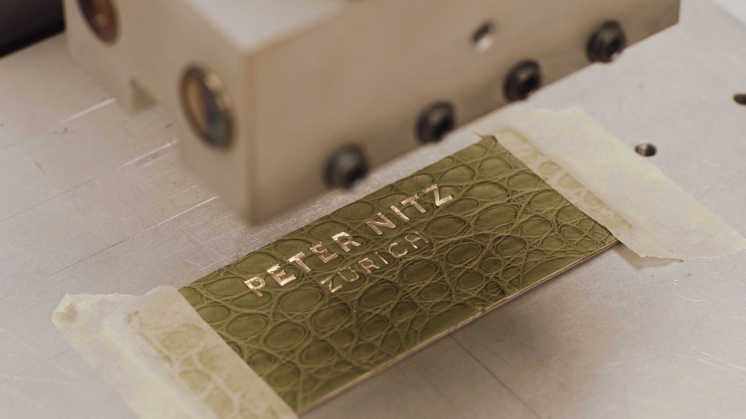 ES-TR-Embossing